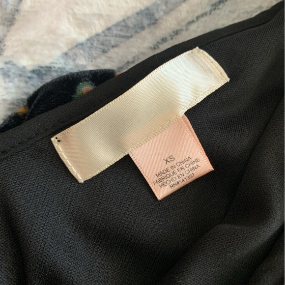 Band of Gypsies Black Floral Ruffle Dress Size XS - Picture 5 of 6